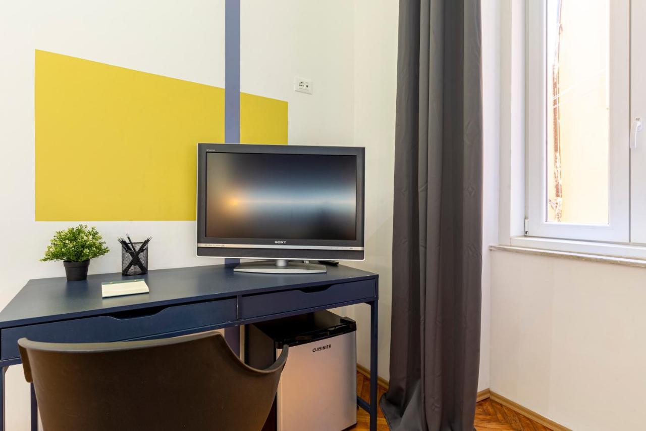 Lovely Guest-Room With Private Bathroom Triest Exterior foto